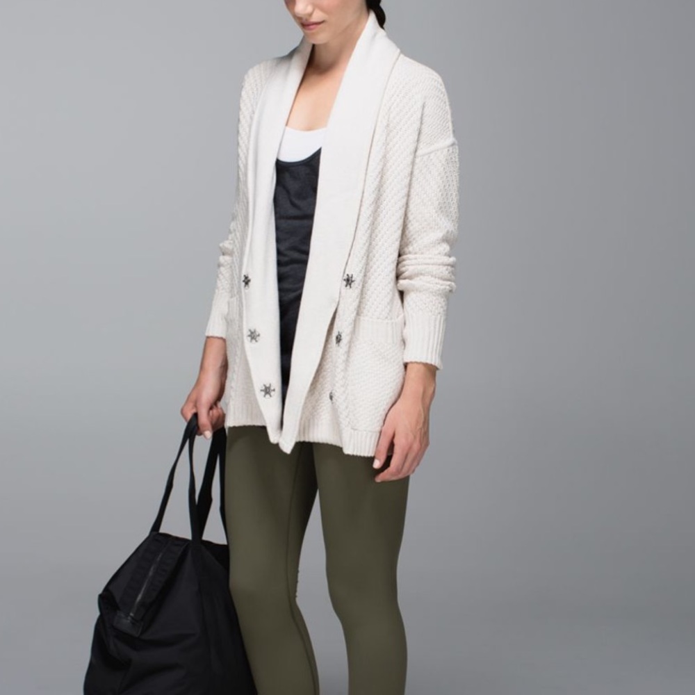 Lululemon Post Practice Cardigan. - Picture 3 of 6